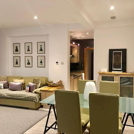 Quiet Kensington Flat Ideal For Central Лондон Экстерьер фото